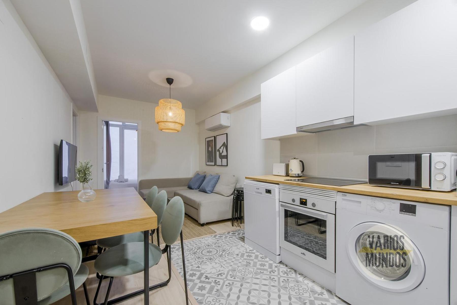 Cool Apt Para 9Pax En Plena Plaza De Chueca Madrid Luaran gambar